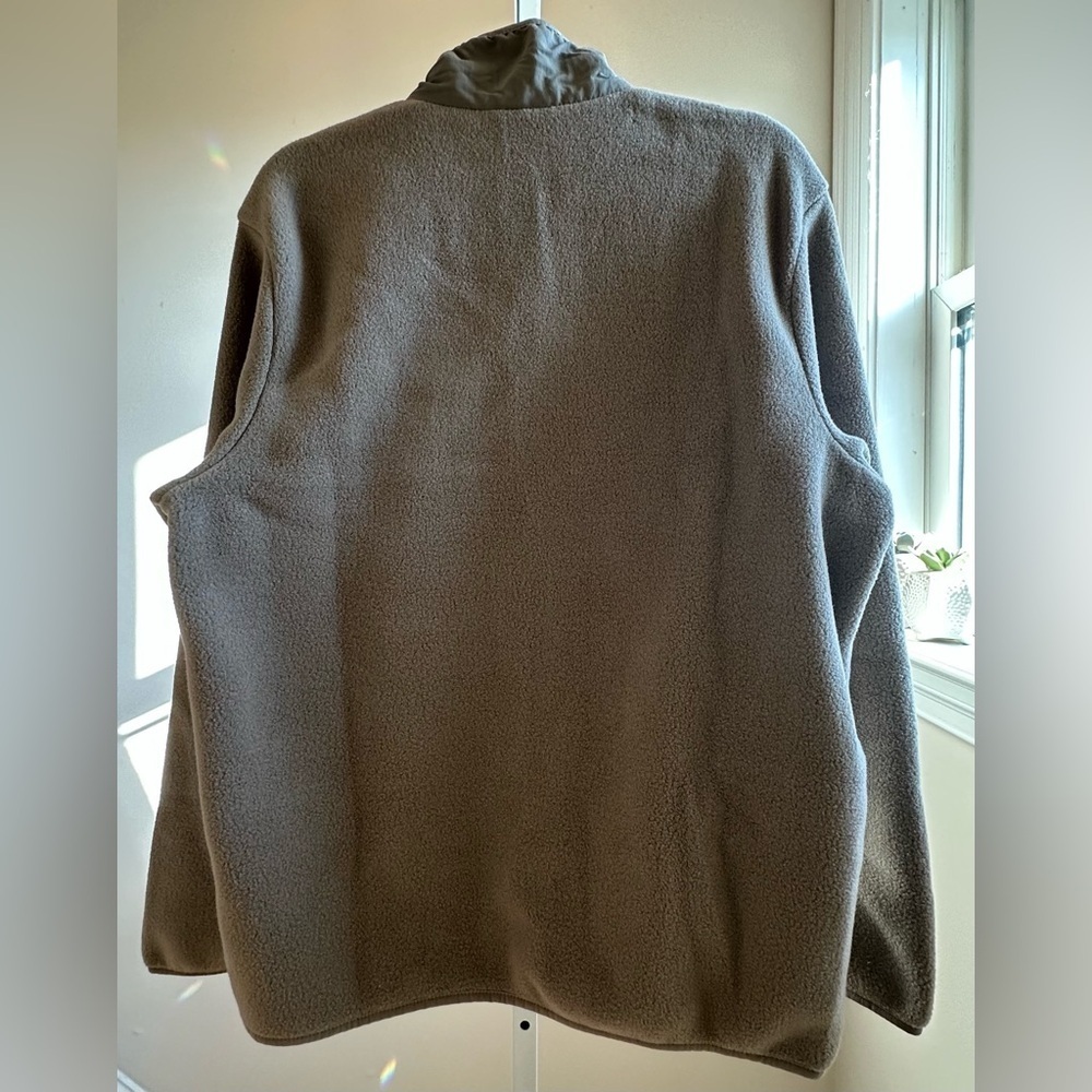 NWT Patagonia Men’s Synchilla Fleece Jacket • Sz M • Seabird Gray - Picture 5 of 10